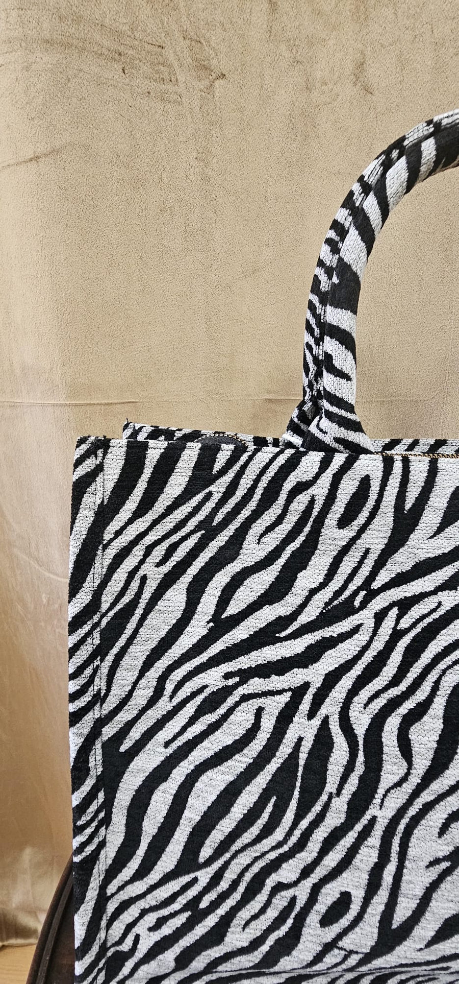 CARTEIRA TOTE ZEBRA